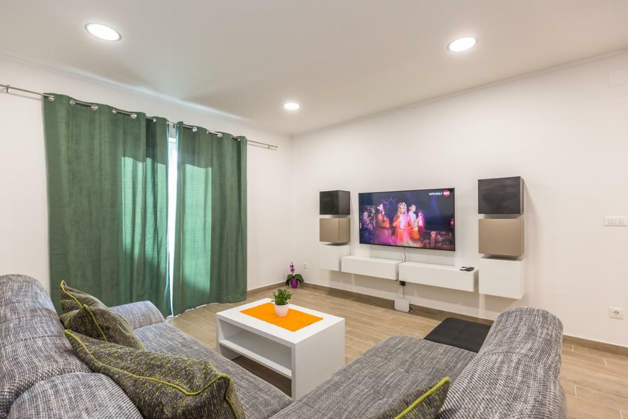 Apartment Acoustic Makarska